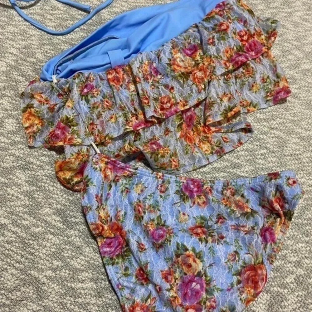 Coloured bikini set‎ top, bottoms, skirt Korea 9M=girl 7-8 years old. SKU-A114